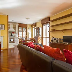 Casa Luminosa Con 2 Ed Terrazza Unica Appartamento